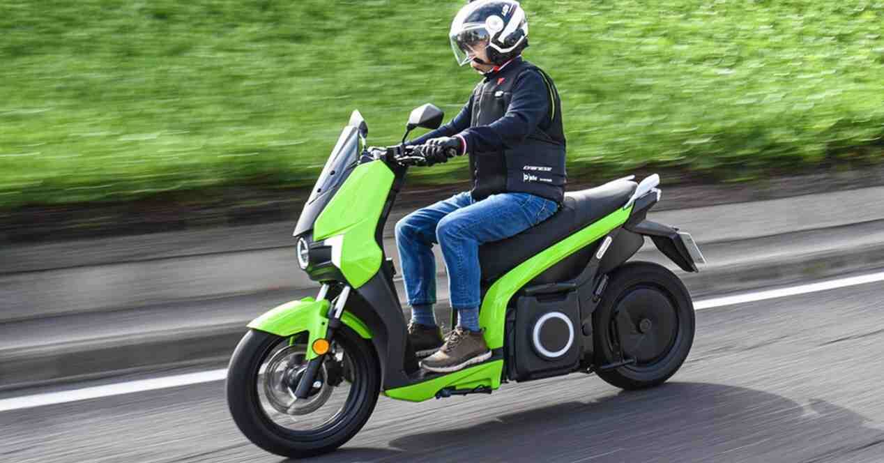 Accesorios para complemenat motos eléctricas