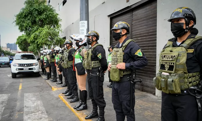 Vicente Tiburcio Orbezo es el nuevo comandante general de la PNP | America  Noticias