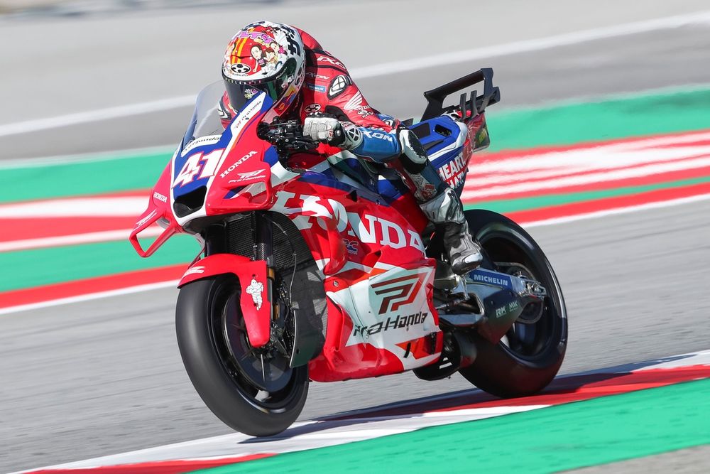 Aleix Espargaró, Honda HRC, dedicará los primeros meses de la temporada a trabajar con la moto 2026, y antes del verano ya se centrará con la de 2027