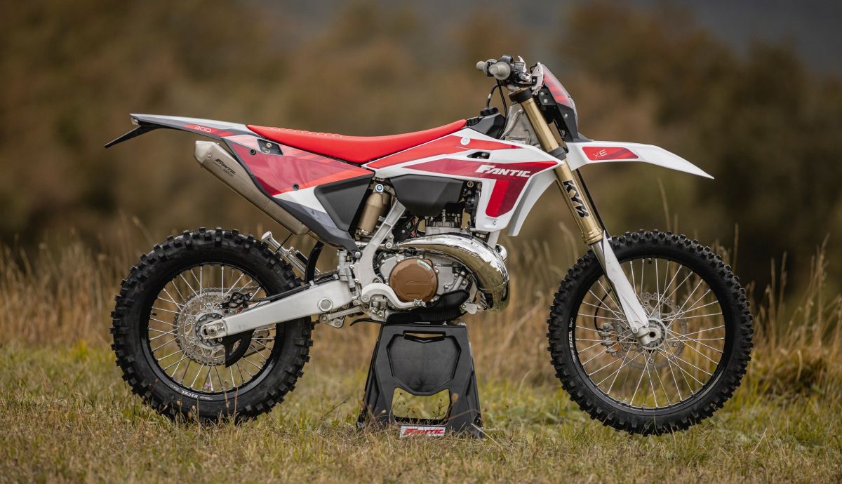 Nueva Fantic XE 300. La novedosa enduro italiana con moto...