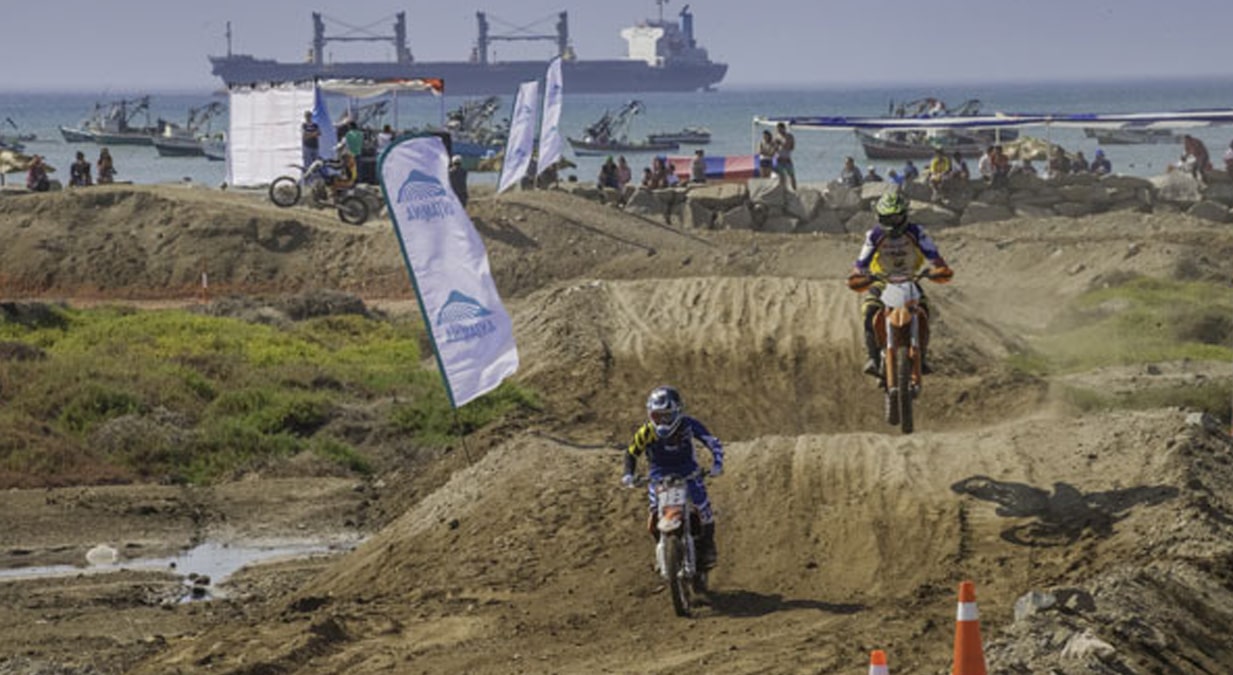 Antamina impulsa el turismo y deporte nacional en Huarmey