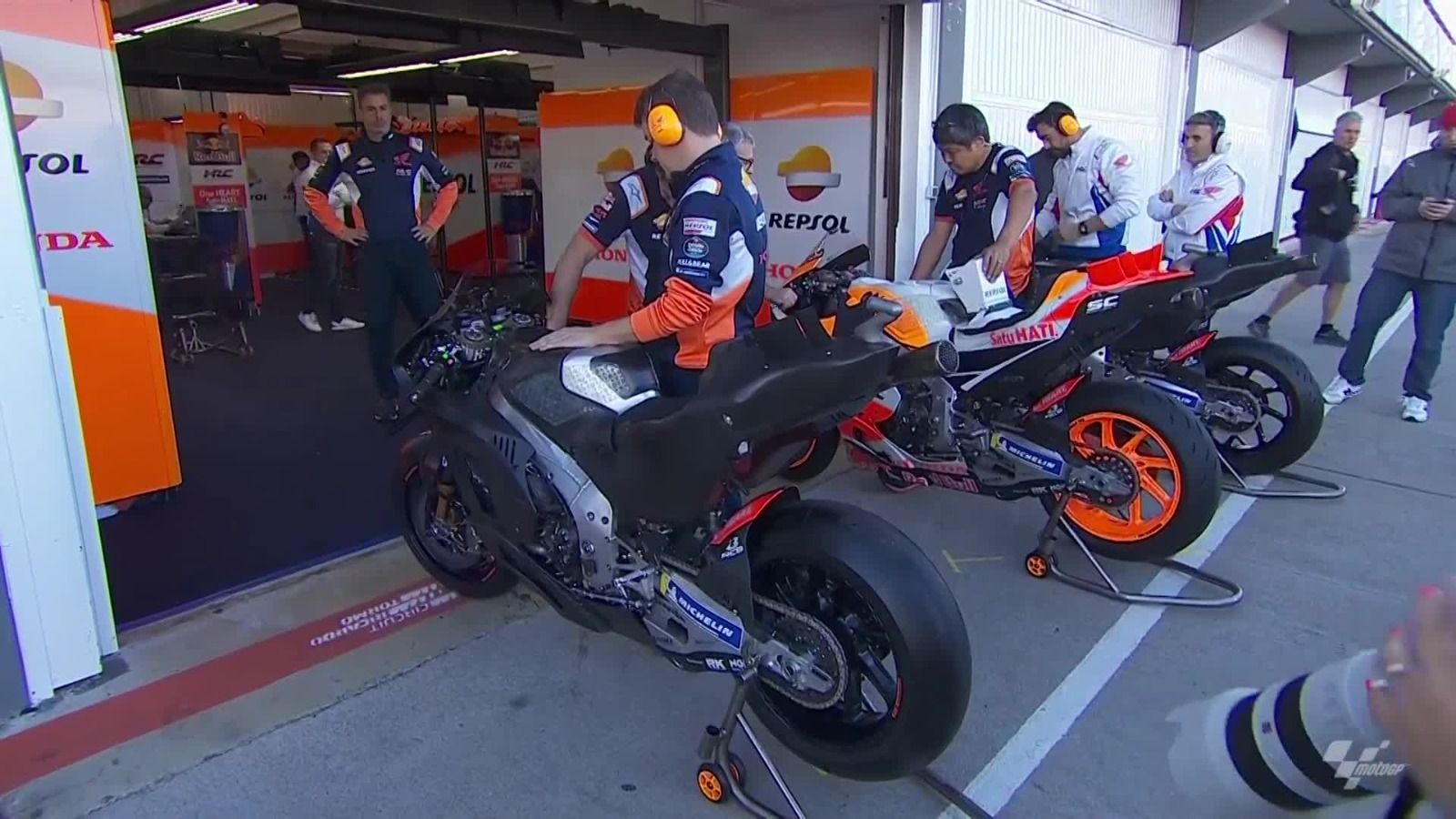 Las MotoGP de 2023 salen a escena