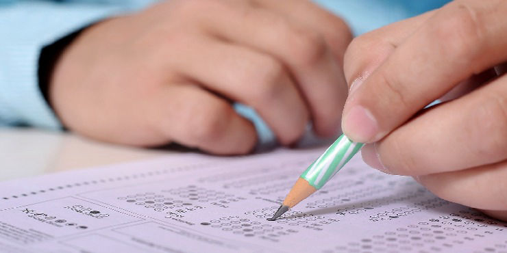Examen de tránsito para obtener la licencia de moto: ¿De qué tratan las  preguntas? - Autofact