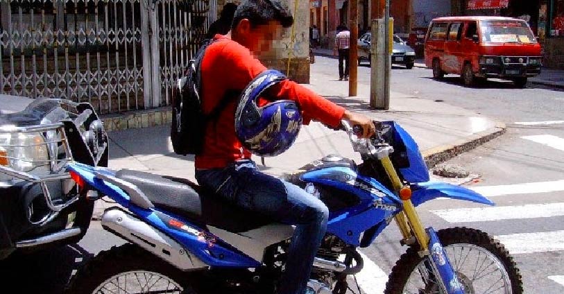 casco-web-Mesa-de-trabajo-1-copia-10