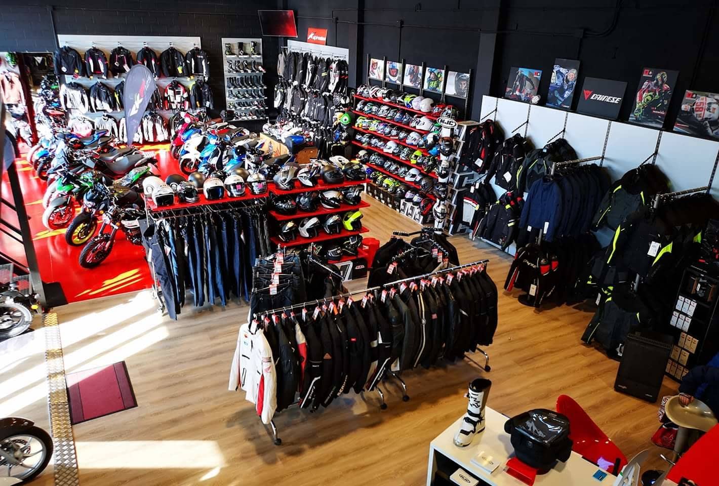como-abrir-tienda-motos-accesorios