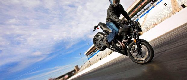 consejos-frenar-moto-620x264