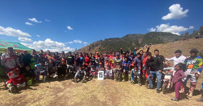 cusco-motocross-01