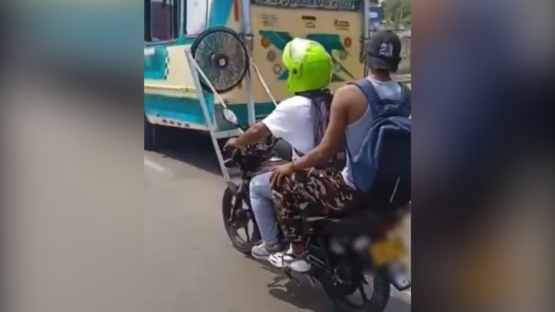 Pa' la ola de calor: moto con "aire acondicionado"