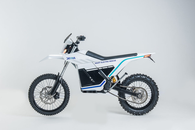 elisava-motocicleta-dayna-8-1200x801