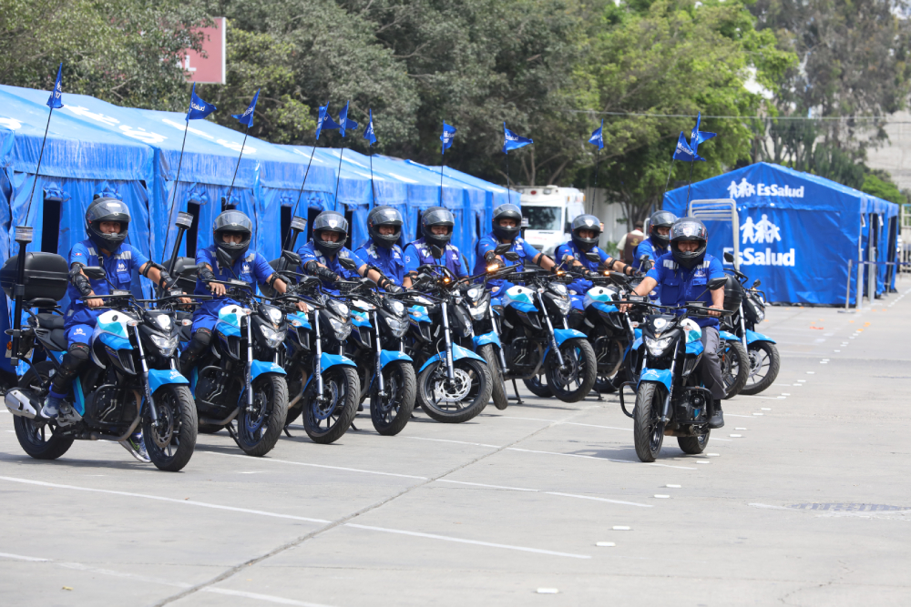EsSalud presenta moderna flota de motoambulancias para reforzar atención de urgencias y emergencias en regiones | TVPerú