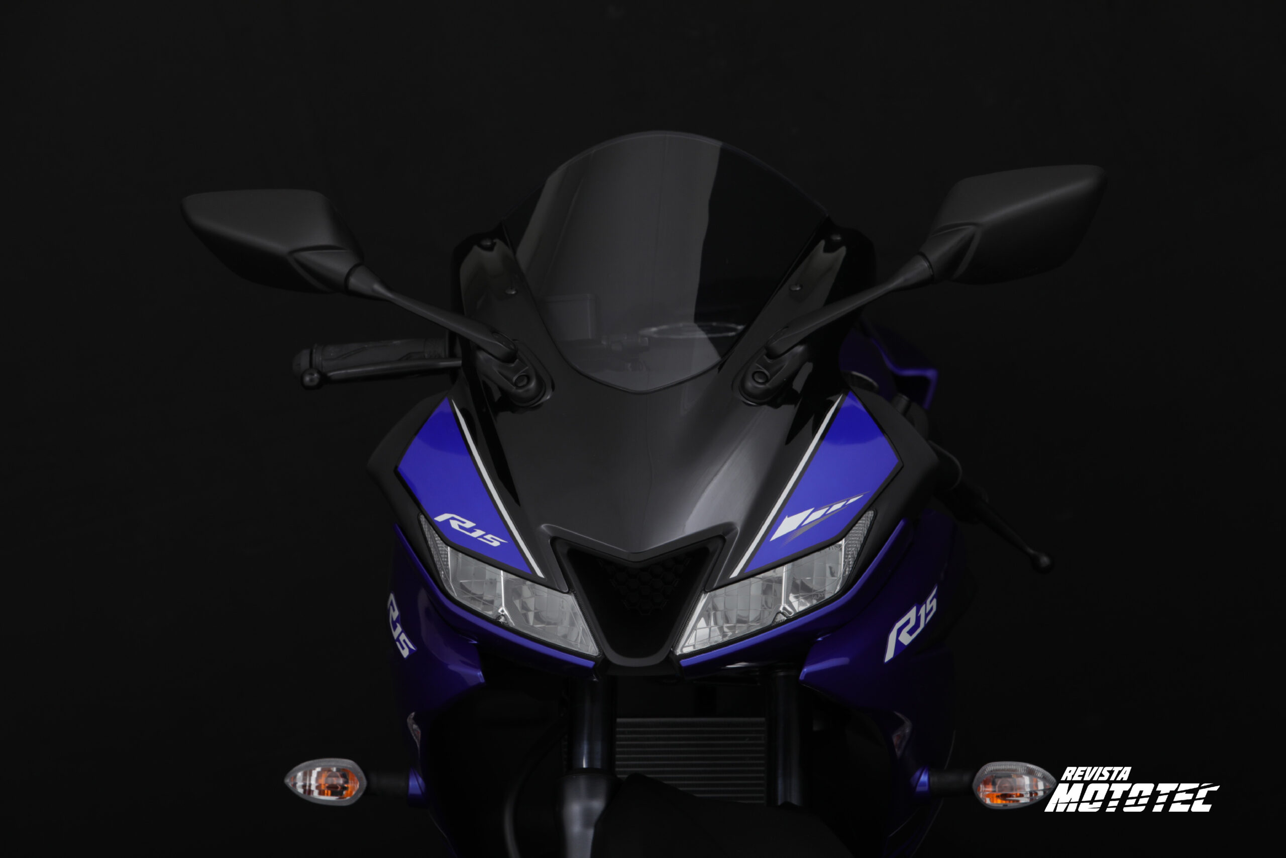 fotoyamaha-01