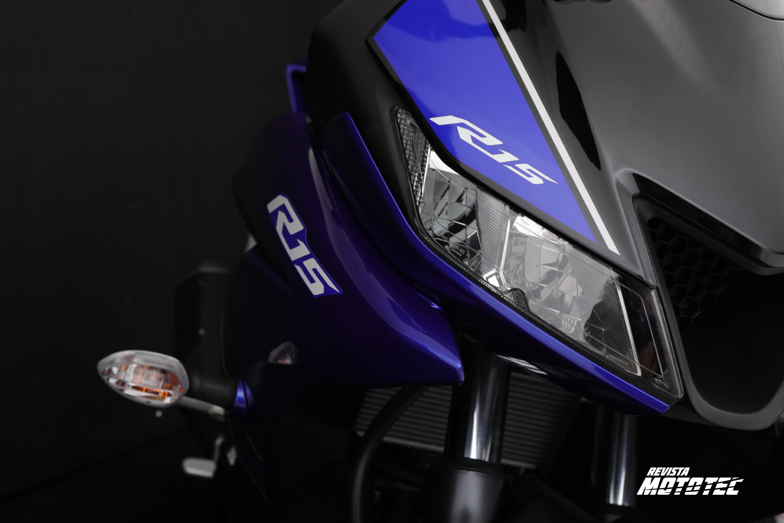 fotoyamaha-02