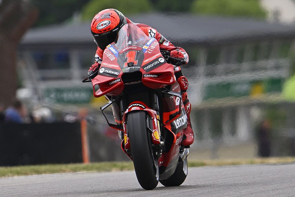 Pecco Bagnaia: "Ha sido un buen día, pero aún nos falta un poco"