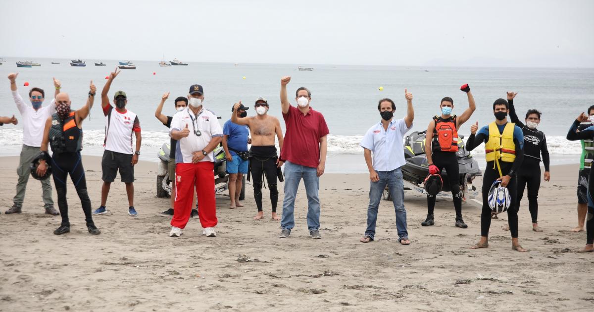 gustavo-san-martin-carlos-lazarte-junto-deportistas-priorizados-motonautica