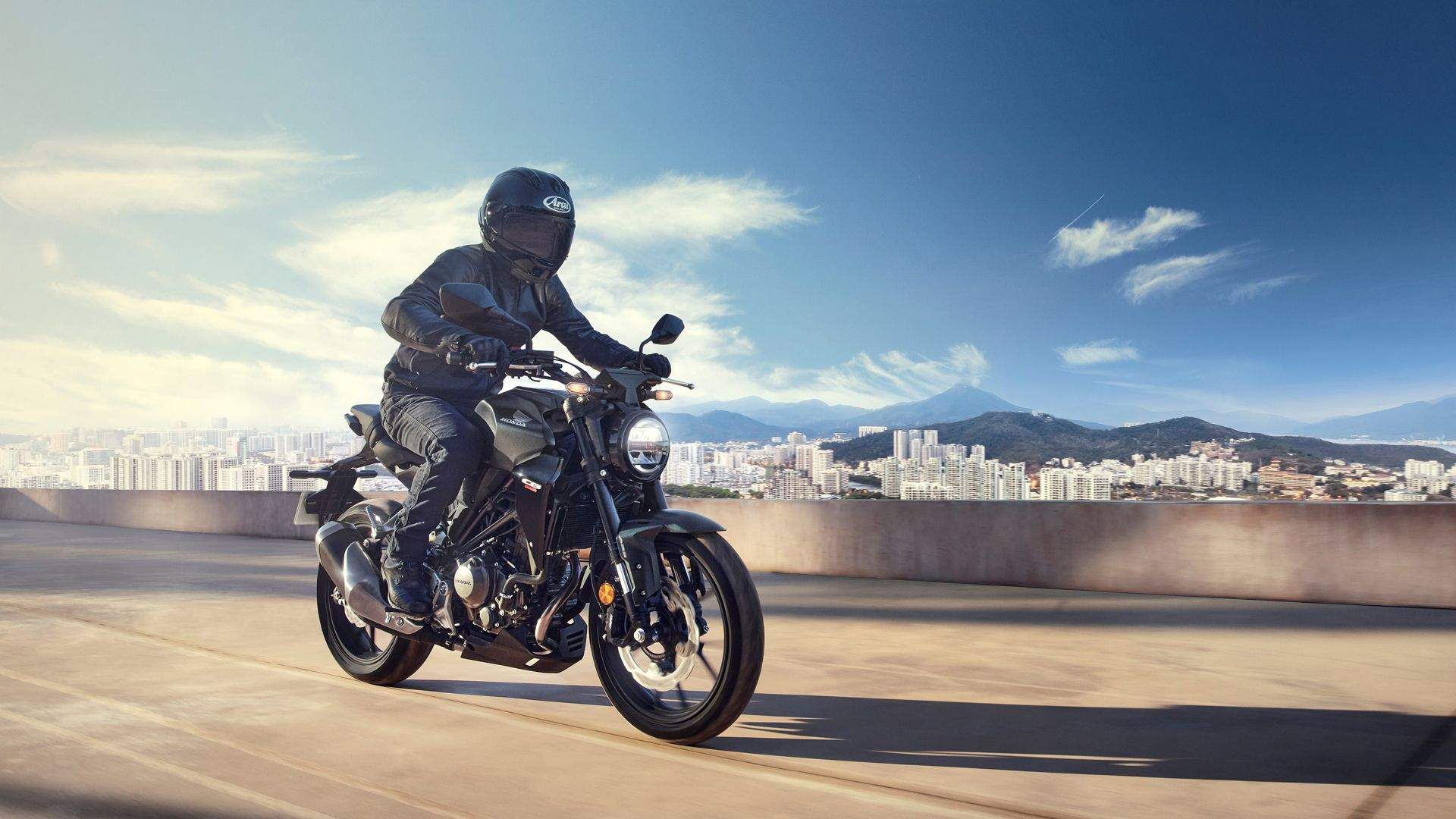 Honda CB300R 2022 Accion (1)