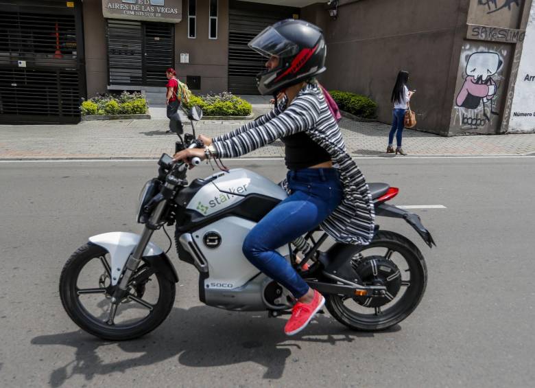 Las motos eléctricas que cumplen dos años deben realizar la revisión técnico mecánica