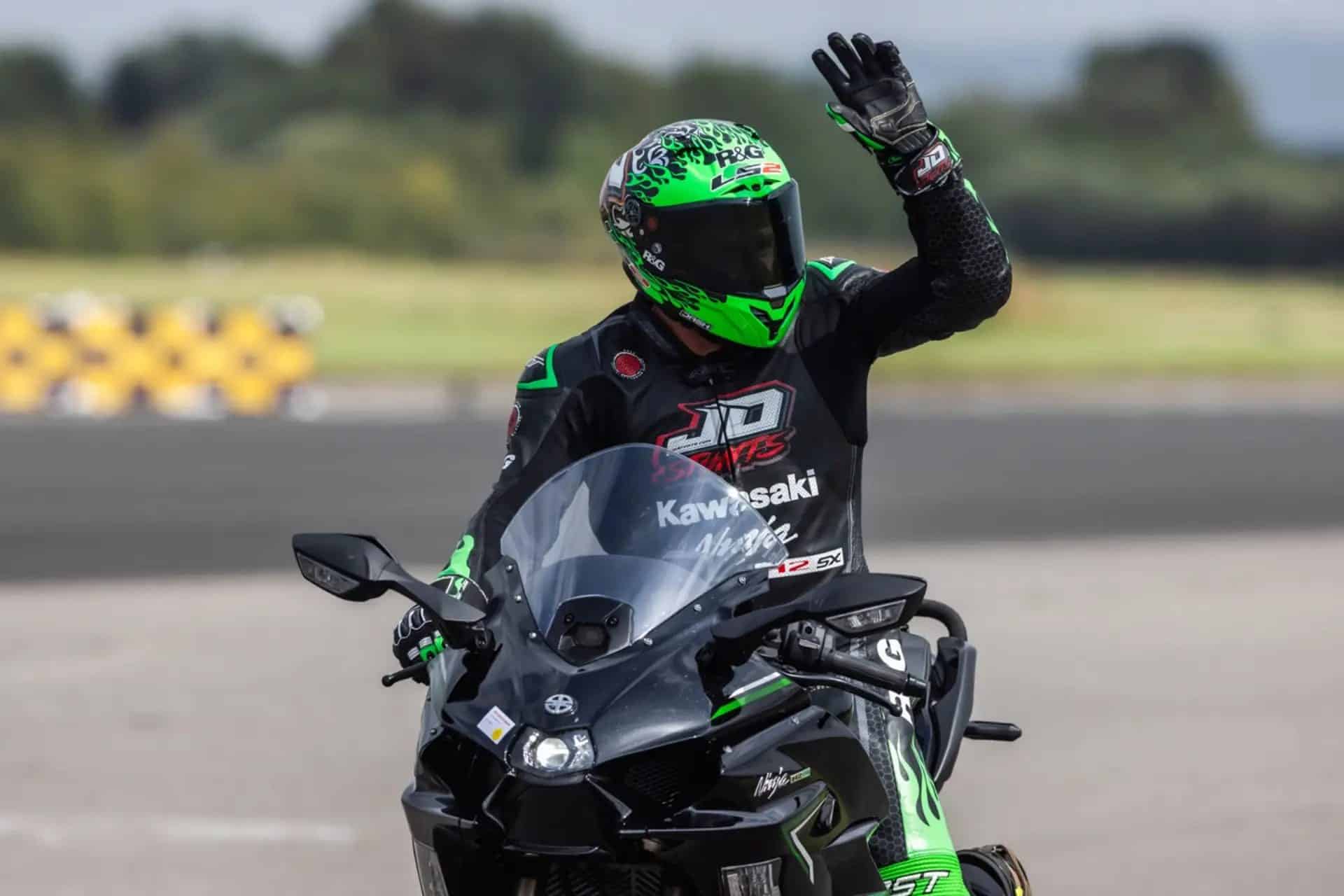 jonny davies - record - Kawasaki Ninja H2 SX