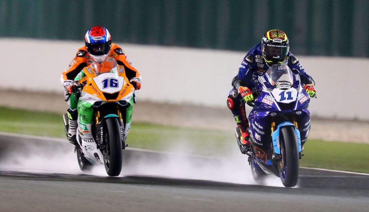 Jules Cluzel y Sandro Cortese se jugaron el título mundial de Supersport 2018 en Qatar