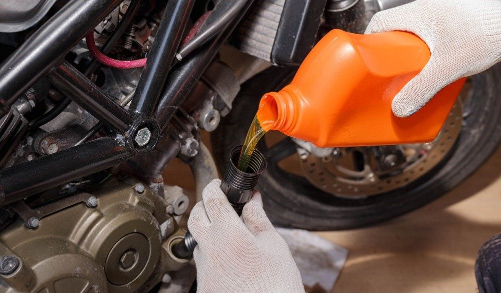 Lubricantes para motos: los aceites monogrado