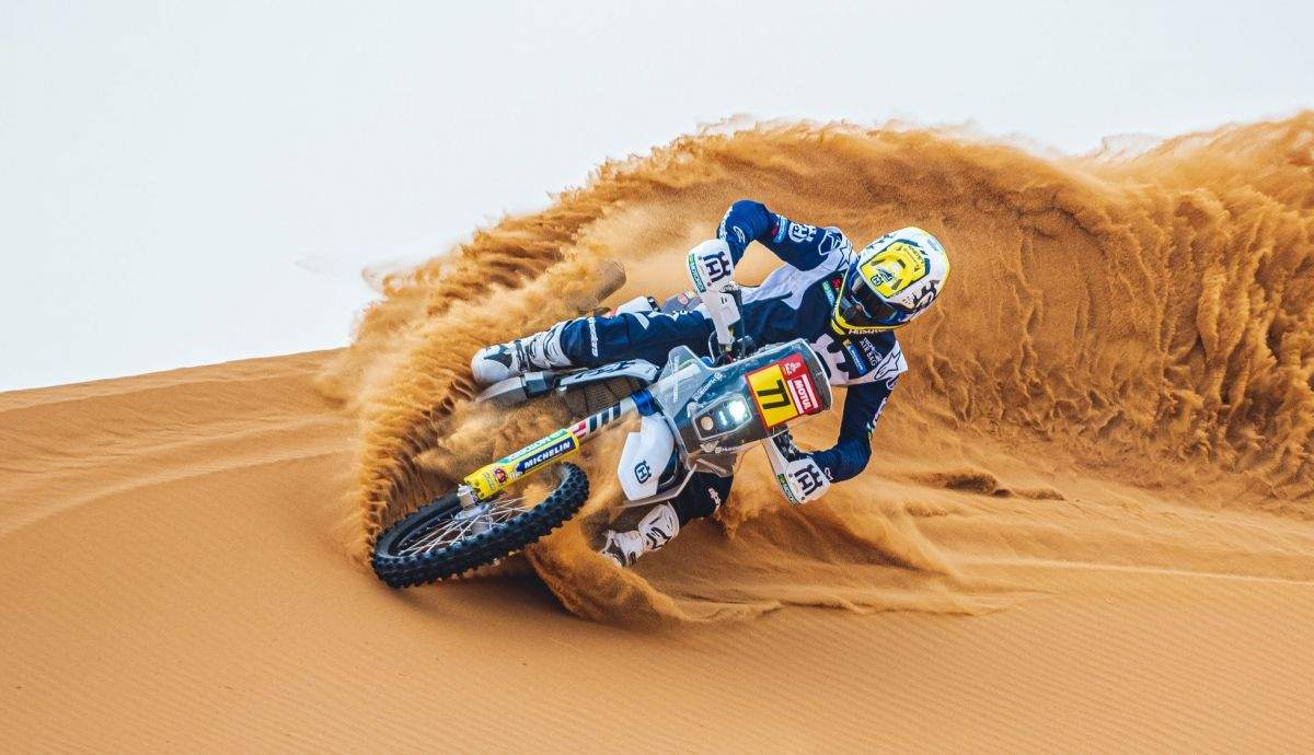 Luciano Benavides volverá con Husqvarna en el Dakar 2023