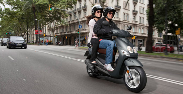 manejo-seguro-moto-consejo-mototec