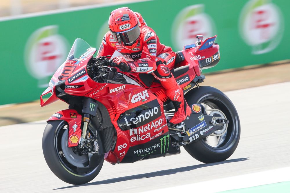 A que hora fue la carrera sprint de MotoGP en Tailandia y cómo verla