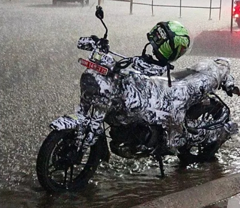 La moto a GNC de Bajaj