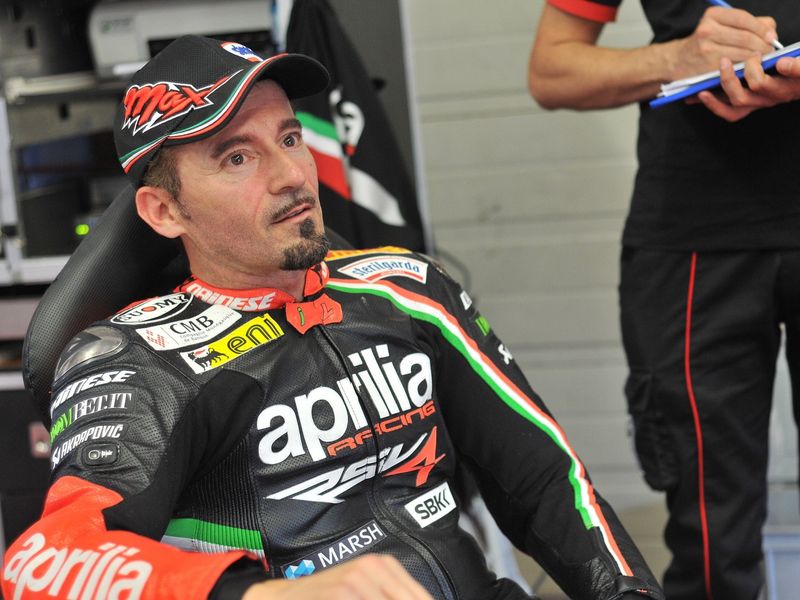 max-biaggi-moto-electrica-revista-mototec-3