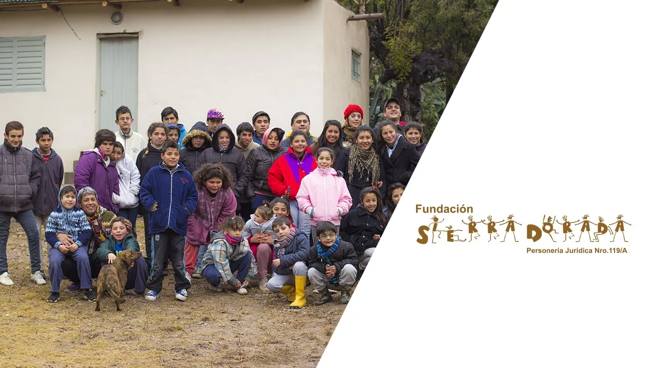 Hogar Sierra Dorada • San Marcos Sierra • Córdoba • Argentina - YouTube
