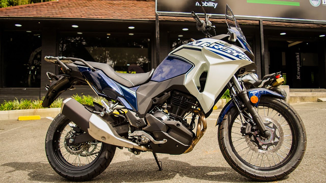 Así es la Nueva KAWASAKI VERSYS 300 ABS / Nuevo color