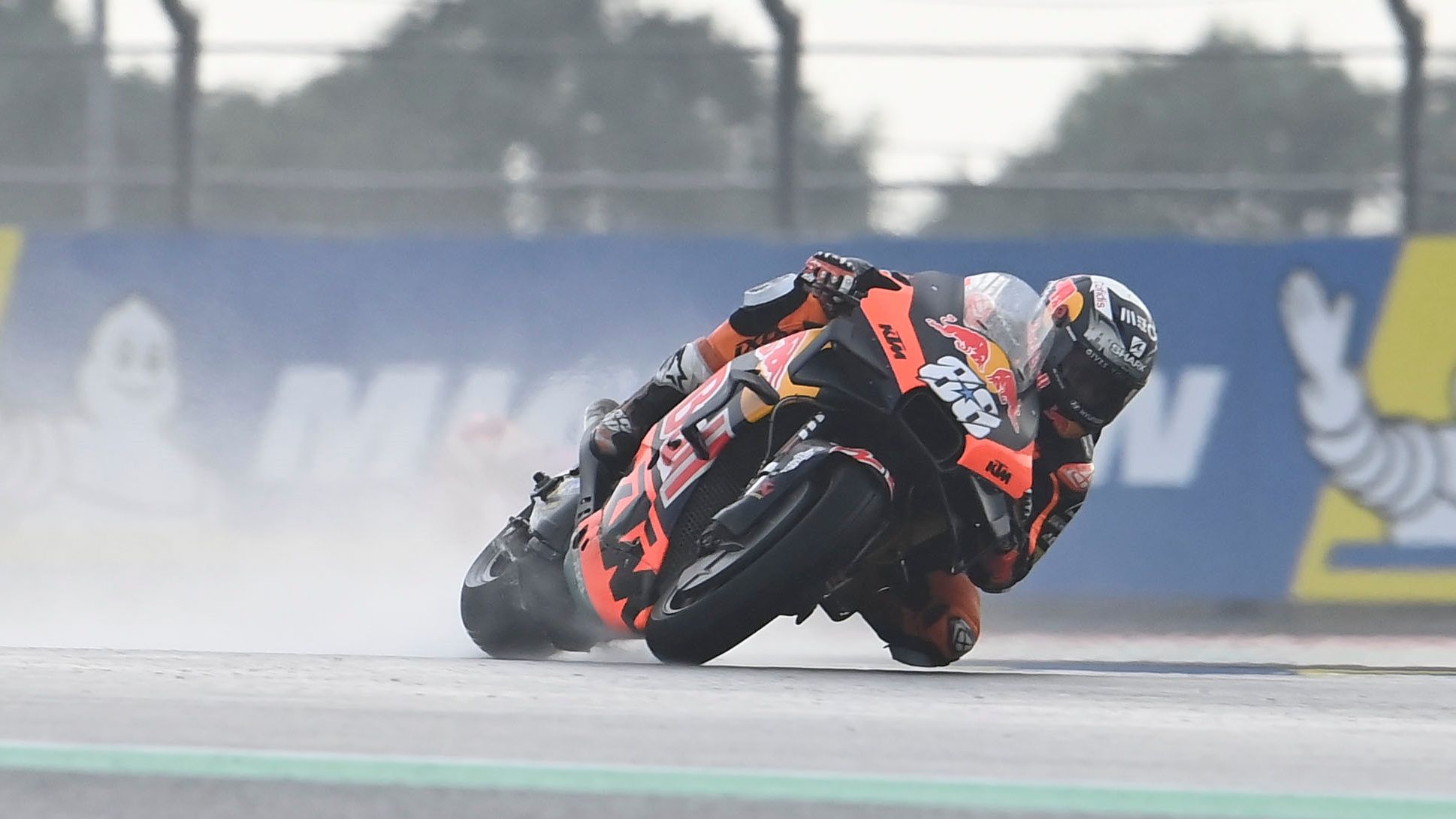Miguel Oliveira ha ganado la carrera de MotoGP 2022 en Indonesia ante Fabio Quartararo y Johann Zarco