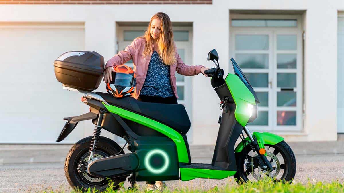 BYD va a por todas y entrará en el negocio de las motos eléctricas