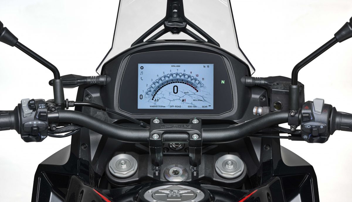 Moto Morini X Cape Back Ebony 2024 13
