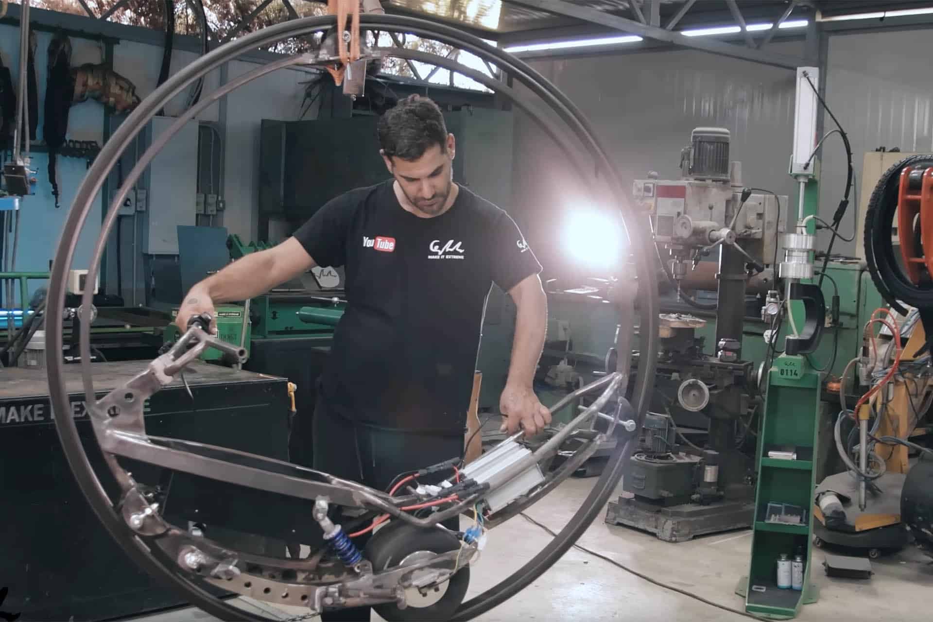 Han fabricado toda la moto desde cero