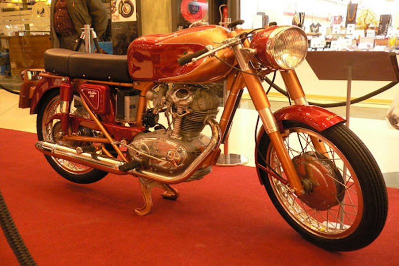 Historia de las motos Ducati - Mecanica y motores