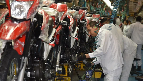 Nueva reglamentación para motos sufriría cambio drástico en Colombia: "Hay preocupación" | Noticias RCN
