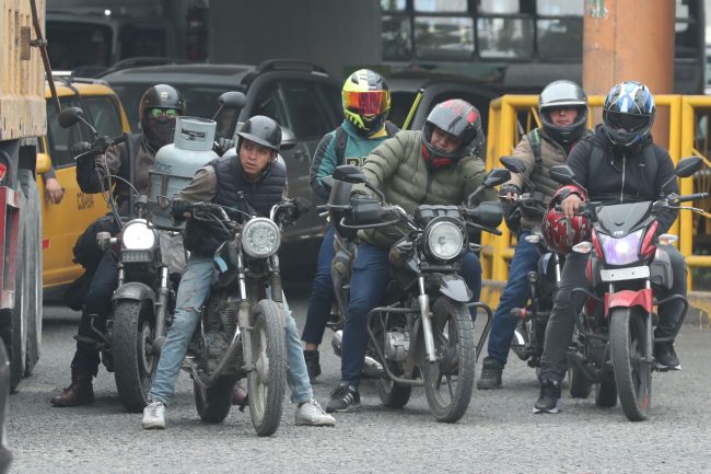 CONGRESO: CAMBIAN LAS CARACTERÍSTICAS DE LA PLACAS QUE USAN LAS MOTOS – El primer periódico digital del Perú – Guik