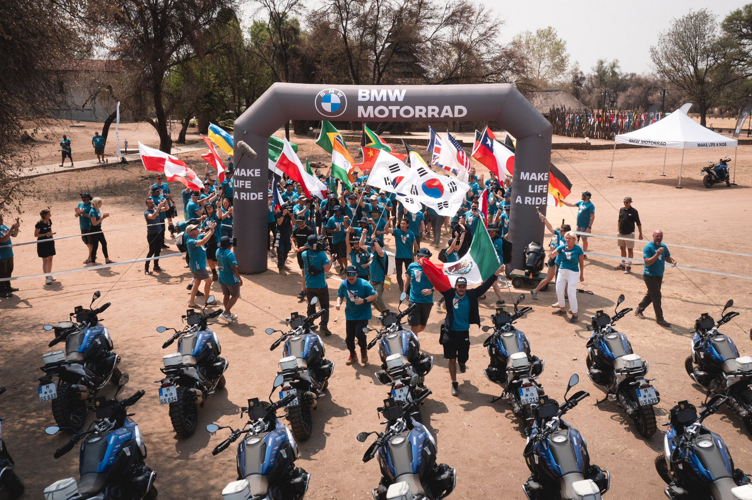 BMW Motorrad presenta el Trofeo Internacional GS 2024 en Namibia