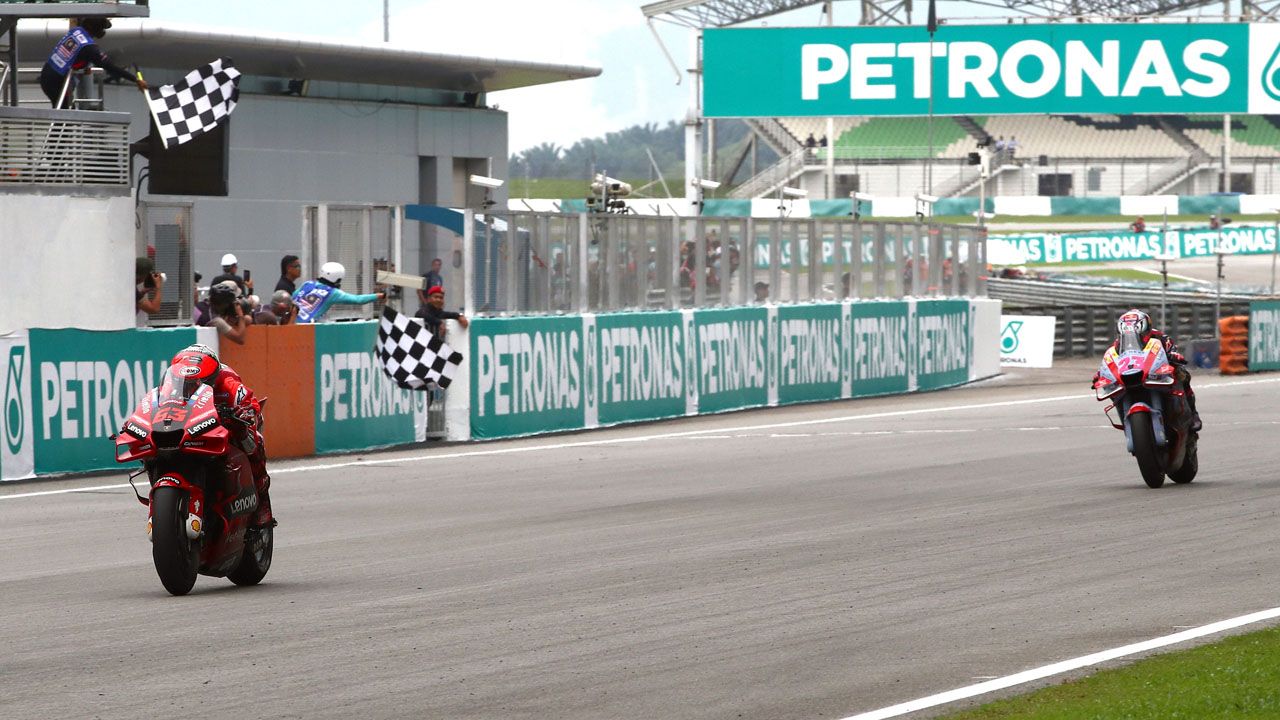 pecco bagnaia enea bastianini motogp malasia (2)