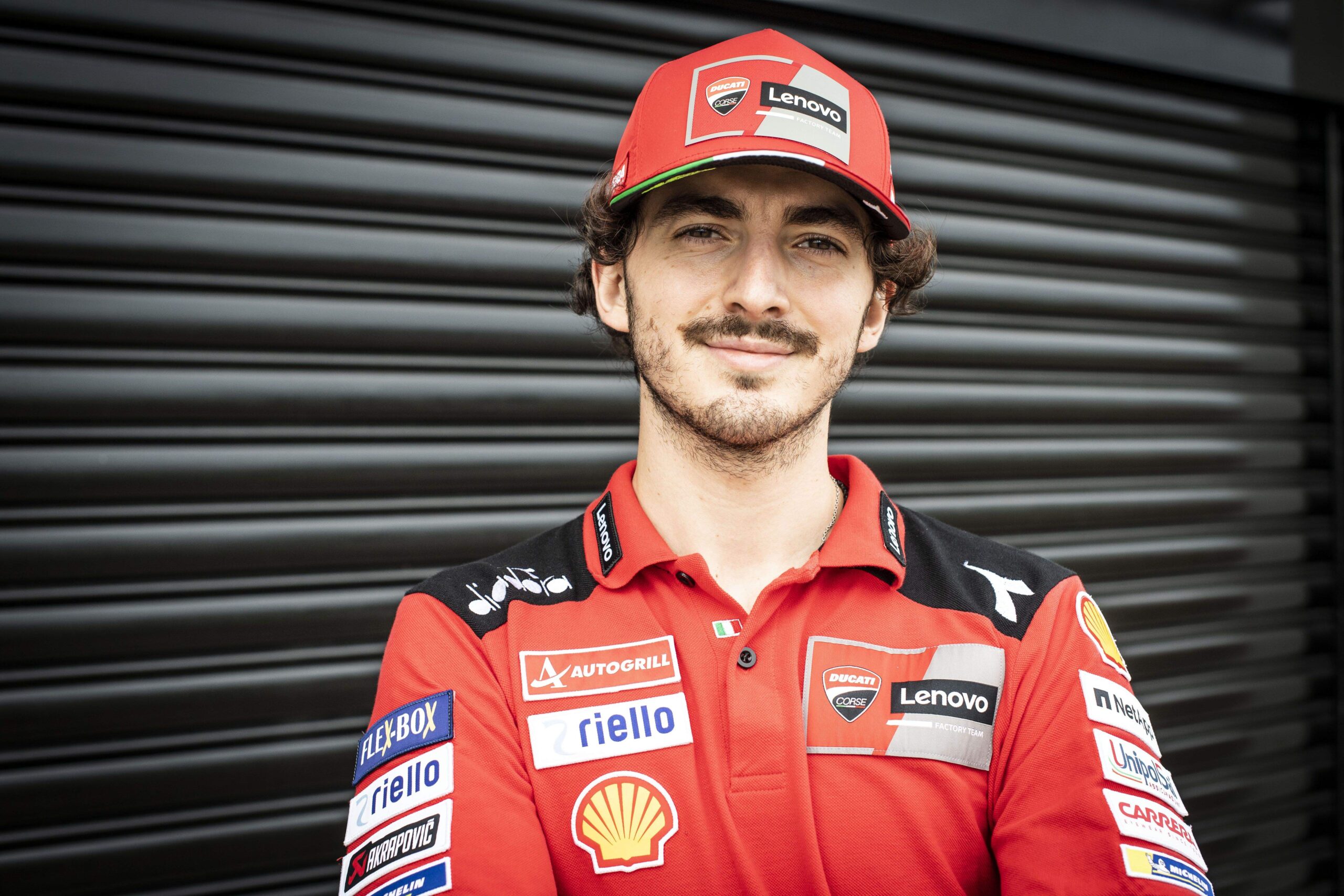 renovacion ducati pecco bagnaia 2024 (2)