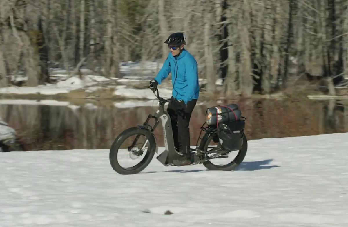 ride-scooter-electrico-todoterreno-asiento-sirve-carretera-tierra-nieve-1945075