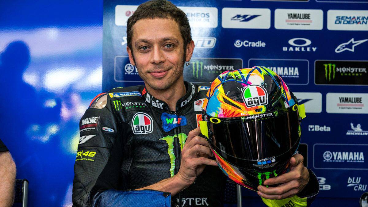 rossi-cascos