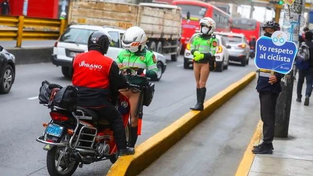 Más de 80 motociclistas fueron multados en operativo de la Municipalidad de Lima y la PNP por invadir ciclovías - Noticias - Municipalidad Metropolitana de Lima - Plataforma del Estado Peruano