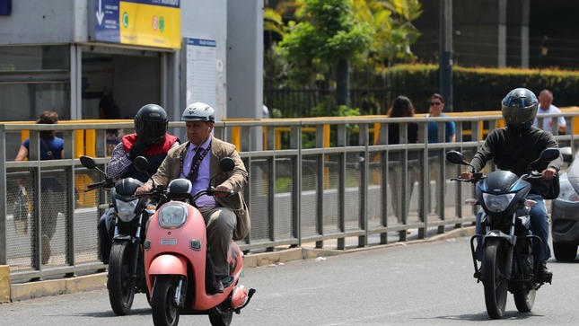 MTC prohíbe el servicio de taxi en motos lineales y establece el bloqueo de  aplicativos y páginas web que lo ofrecen - Noticias - Ministerio de  Transportes y Comunicaciones - Plataforma del Estado Peruano