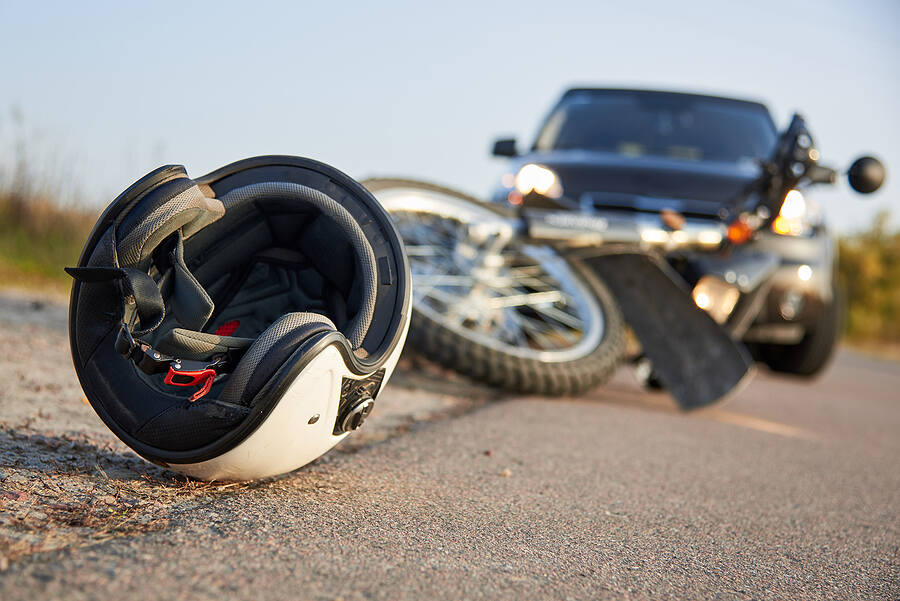 Sufrir una lesión cerebral en un accidente de moto - Kenny Pérez Law