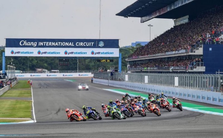 thailand-wins-big-in-hosting-first-motogp-6