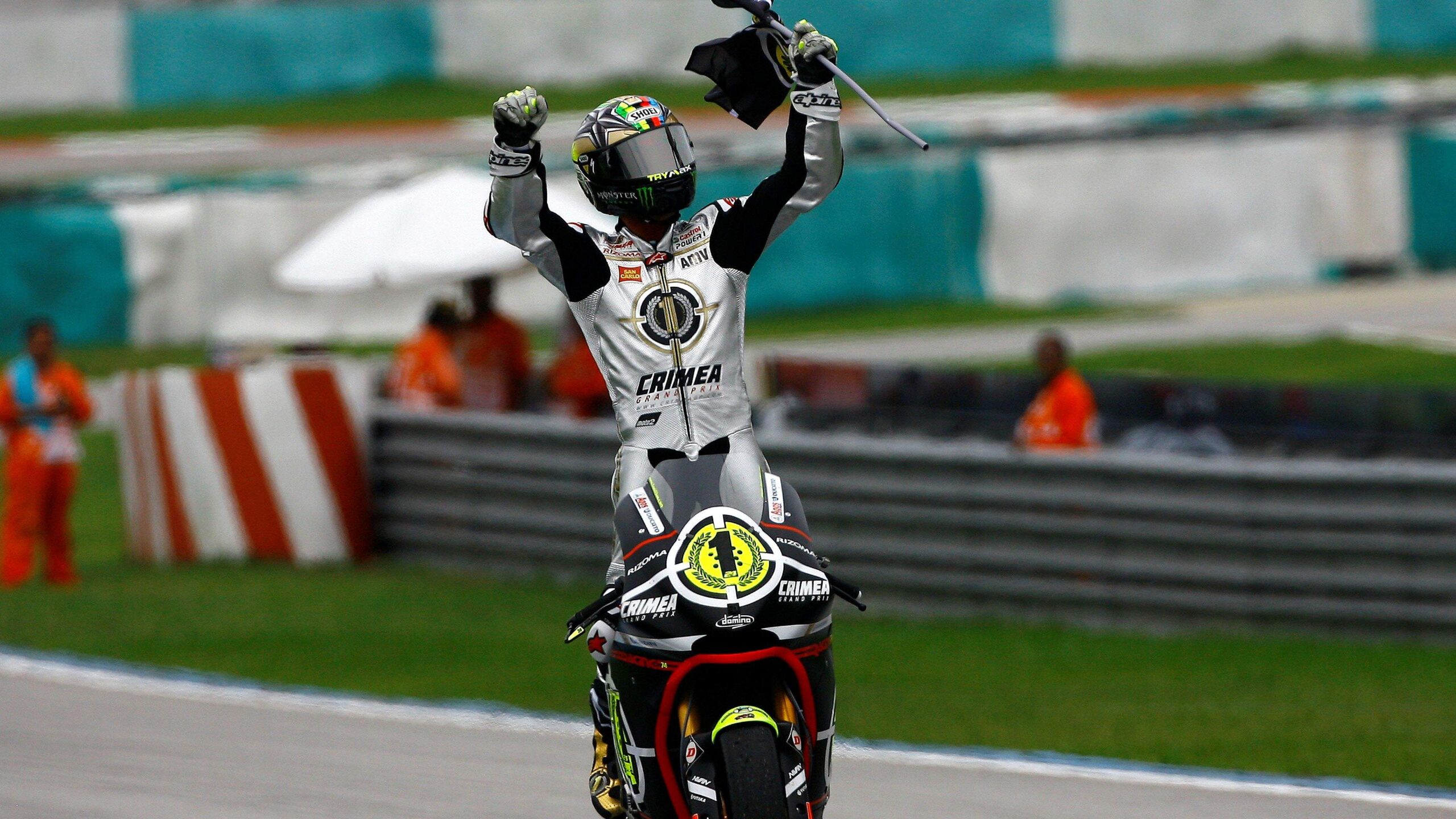 Toni Elías, 2 décadas de motociclismo y 2 milésimas eternas
