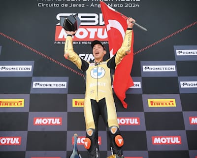 Toprak Razgatl?o?lu wins the 2024 WSBK championship – news
