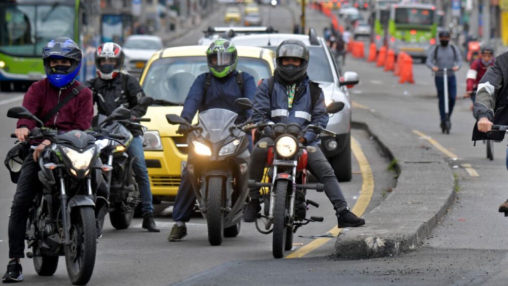 Andi anuncia alianza para el desarrollo y la seguridad vial de motos -  BluRadio