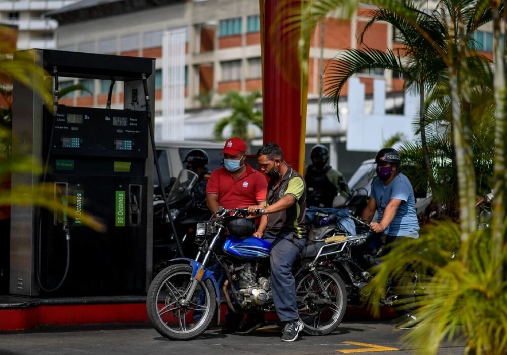 Motos, transporte público y carga: proponen que subsidio de gasolina se  entregue según el SOAT | Mañanas BLU | BluRadio